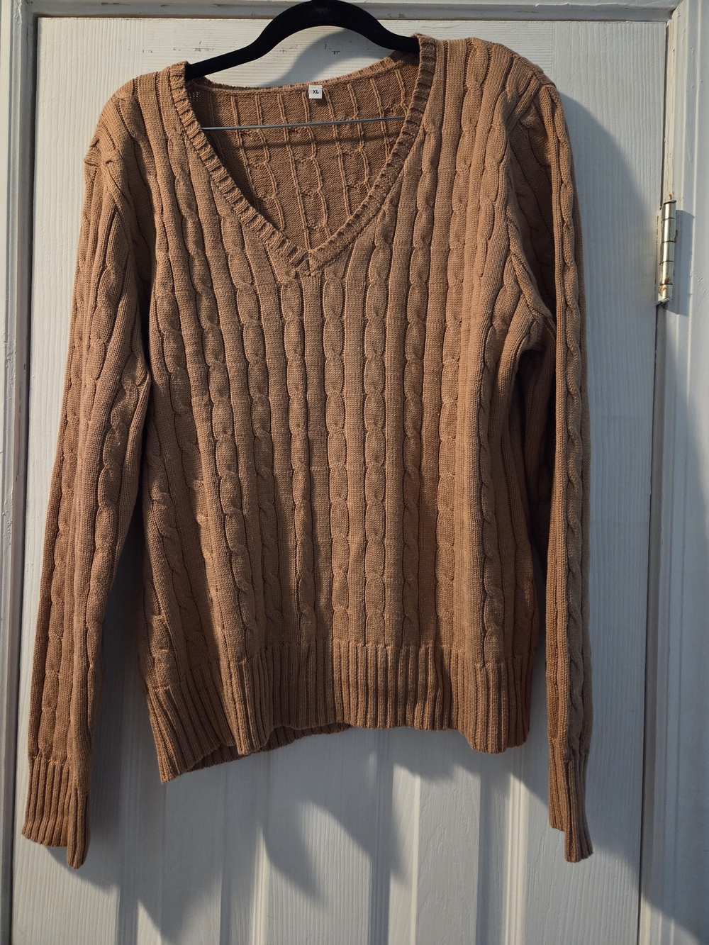 Women's V-Neck Cable Knit Sweater - Camel
